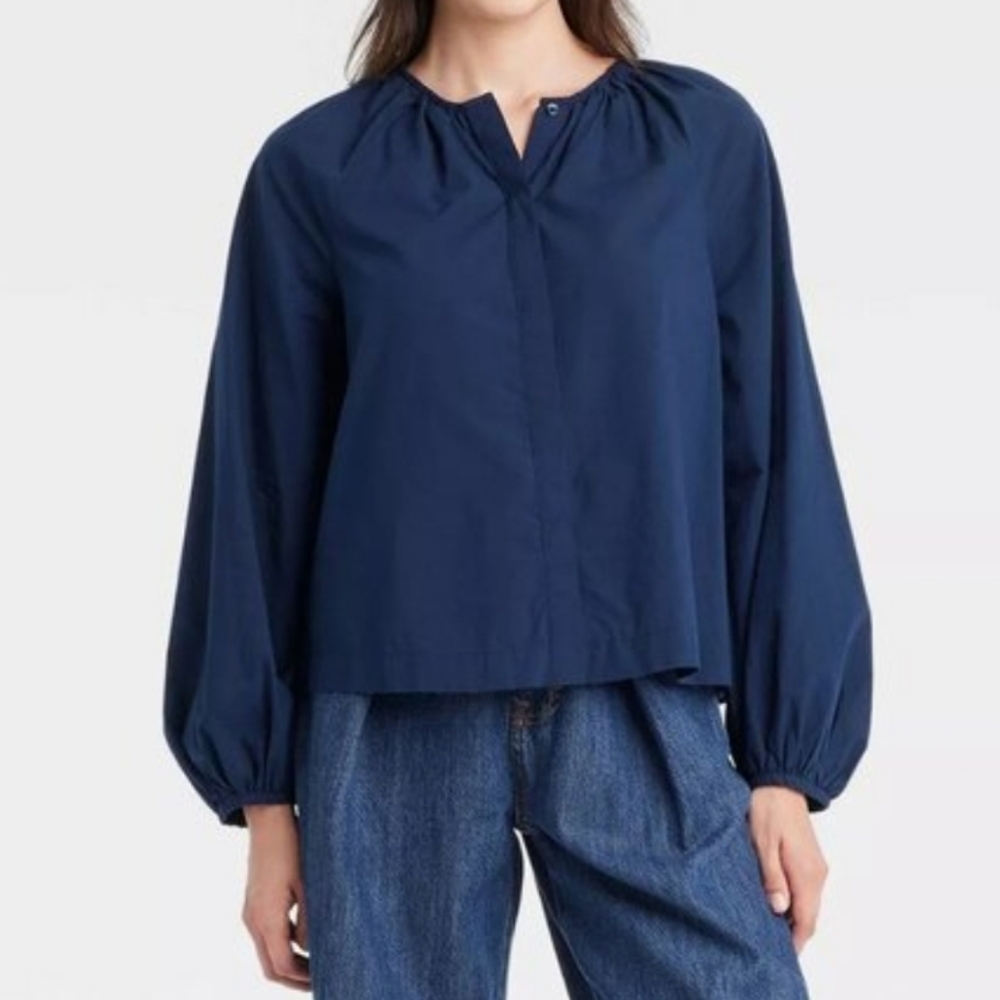 NWT Universal Thread Navy Balloon Sleeve Button Down Blouse Top Size Medium